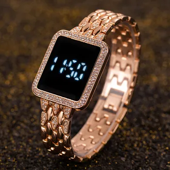 Női órák Híres luxusmárka Női digitális óra Divat strassz rozsdamentes acél kvarc női karórák Wathes