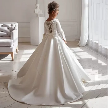 Új érkezők Hercegnő csipke rátétek Báli ruhák Virág lány ruha Szépségverseny ruhák esküvőkre Elsőáldozási ruhák lányoknak